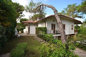 Villa Ralph