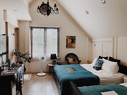 Artvilla Village