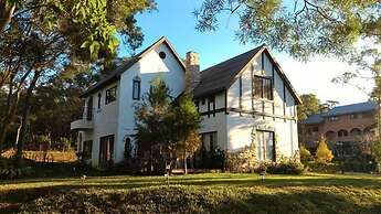 Artvilla Village