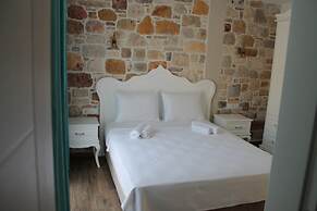 Alesya Otel