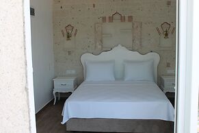 Alesya Otel
