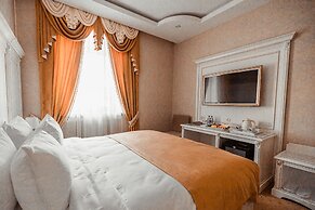 Imperial Palace Hotel