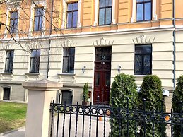 Elizabetes Center Apartments