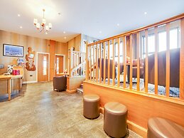 Standing Stones Lodge