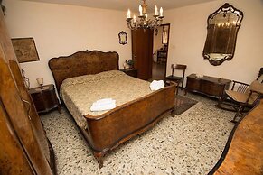 Grimaldi Apartments - San Marco Economy