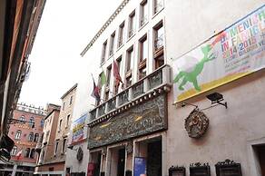 Grimaldi Apartments - Corte Contarina