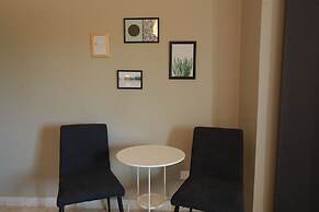 Beit Mirna Guesthouse & Chalet