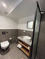 Beit Mirna Guesthouse & Chalet