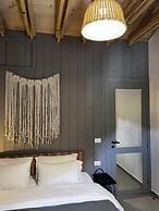 Beit Mirna Guesthouse & Chalet