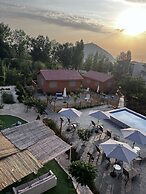 Beit Mirna Guesthouse & Chalet
