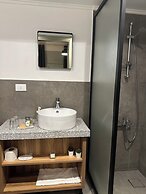 Beit Mirna Guesthouse & Chalet