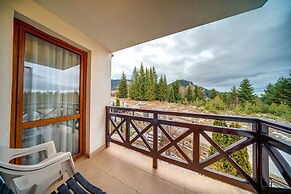 Mountain Lake Hotel