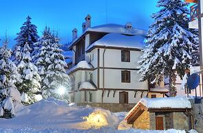 Mountain Lake Hotel