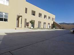Kantenah Hotel