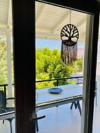 Villa White