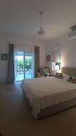 Villa White