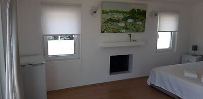 Villa White