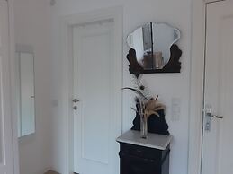 Villa White