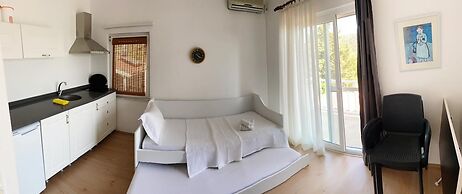 Villa White