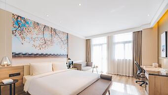 Atour Hotel Zhongshan Square Dalian