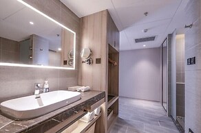 Atour Hotel Qilu High Tech Software Park Jinan