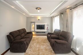 Esterina Suites