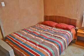 Hostal La Casa Blanca