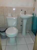 Hostal La Casa Blanca