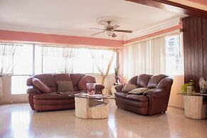 Spacious & Comfortable Penthouse in DR