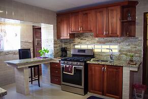 Spacious & Comfortable Penthouse in DR