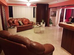 Spacious & Comfortable Penthouse in DR