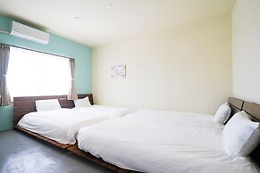 Adan Hotel