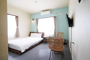 Adan Hotel