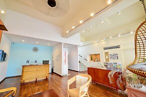 Adan Hotel