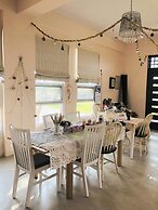 Straybirds BnB