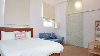 Straybirds BnB
