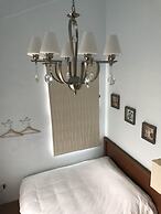 Straybirds BnB