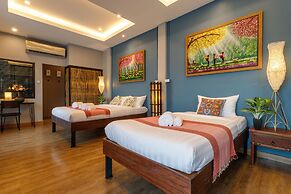 Hostel One Art & Gallery