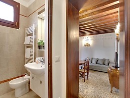 Grimaldi Apartments  - Scala Reale