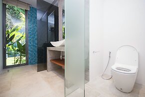 Luxury Hillside Residence at Bangtao