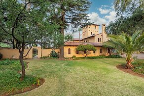 Airport Tower Lodge