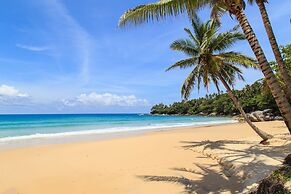 Beautiful 3-Bedroom Villa at Surin Beach