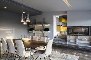 Villa Selenia Gold