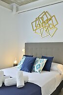 MyFlats Luxury Downtown