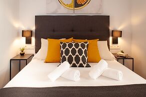 MyFlats Luxury Downtown