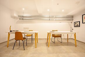 MyFlats Luxury Downtown