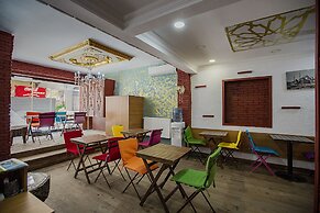 Royal Family Hotel