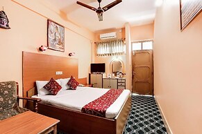 Hotel Gangotri