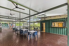 Victoria Accommodation Village