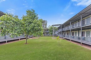 Victoria Accommodation Village